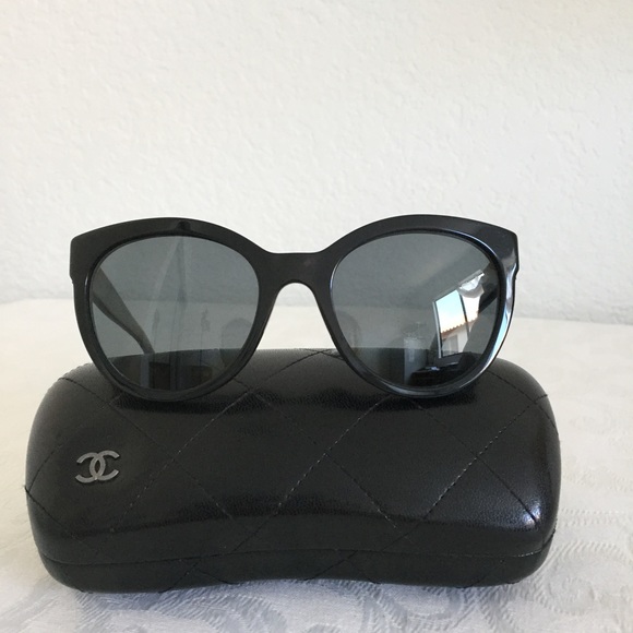 CHANEL Black Logo Cat Eye Sunglasses - Picture 2 of 10